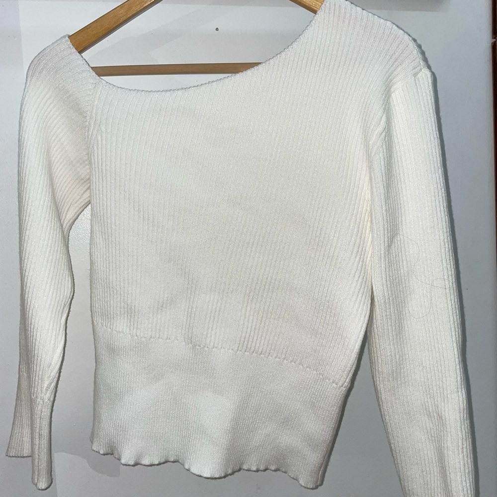 Asymmetrical Neck ribbed